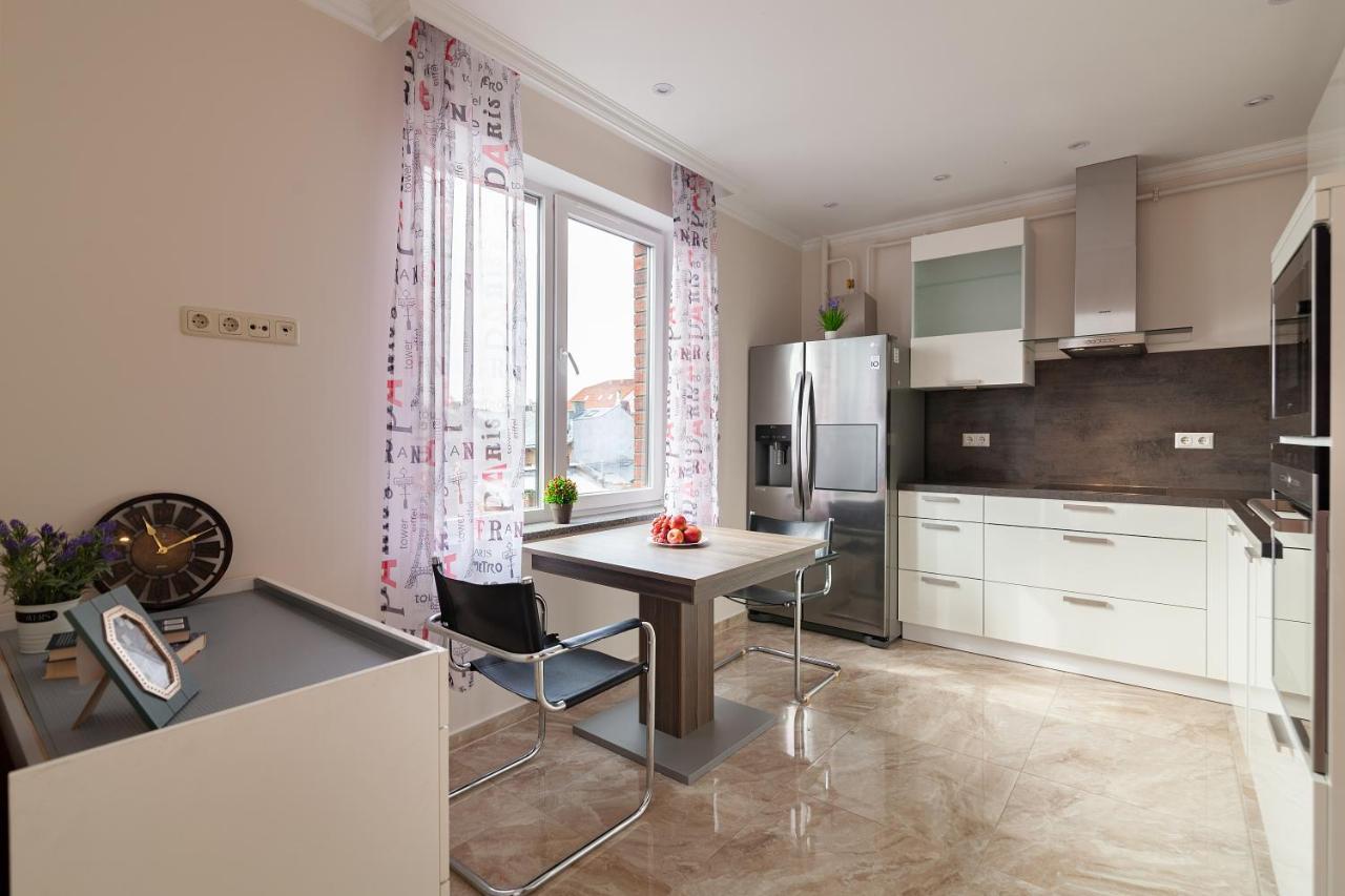 Regrand Apartment On Kulisha 47A Lviv Luaran gambar